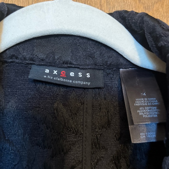 Black Velvet Jacket - Picture 3 of 3